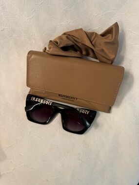 Burberry sunglasses